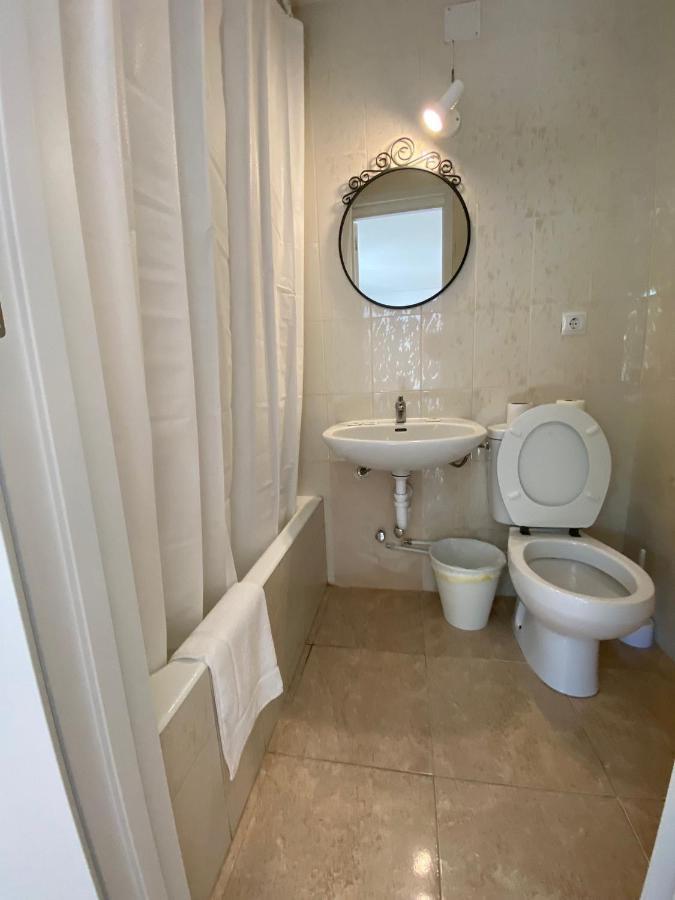 Hostal Residencia Alma Port de Alcudia  Exterior photo
